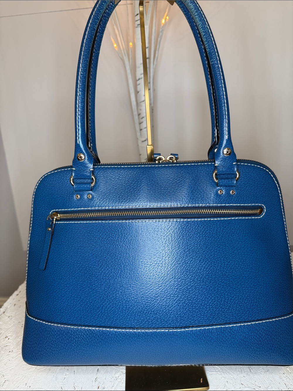 Kate spade NWOT stunning blue Leather, double zip around satchel bag! 16x10x5